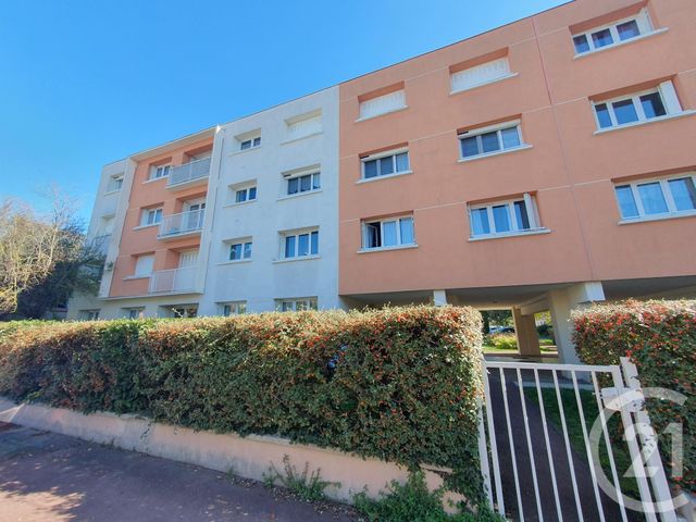 Appartement F2 à vendre - 2 pièces - 41.84 m2 - ST MAUR DES FOSSES - 94 - ILE-DE-FRANCE - Century 21 Les Clés Du Parc