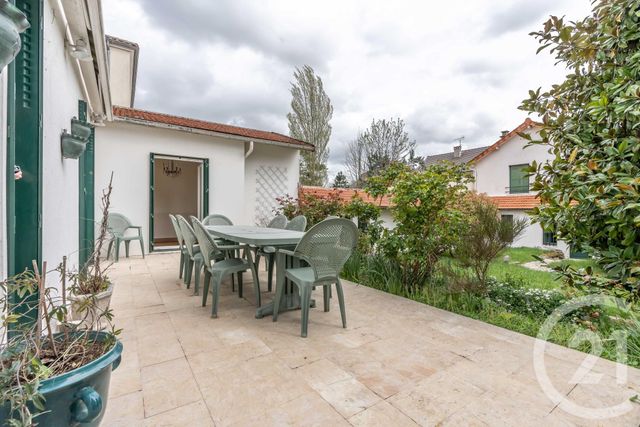 maison à vendre - 8 pièces - 168.25 m2 - ST MAUR DES FOSSES - 94 - ILE-DE-FRANCE - Century 21 Les Clés Du Parc