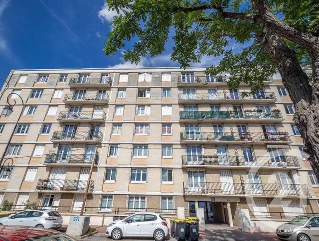 Appartement F4 à vendre - 4 pièces - 62.79 m2 - ST MAUR DES FOSSES - 94 - ILE-DE-FRANCE - Century 21 Les Clés Du Parc